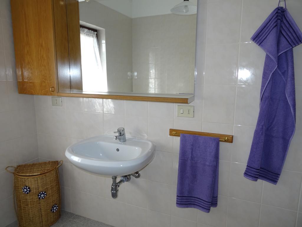 Casa Nico Apartment Pellio Superiore ภายนอก รูปภาพ
